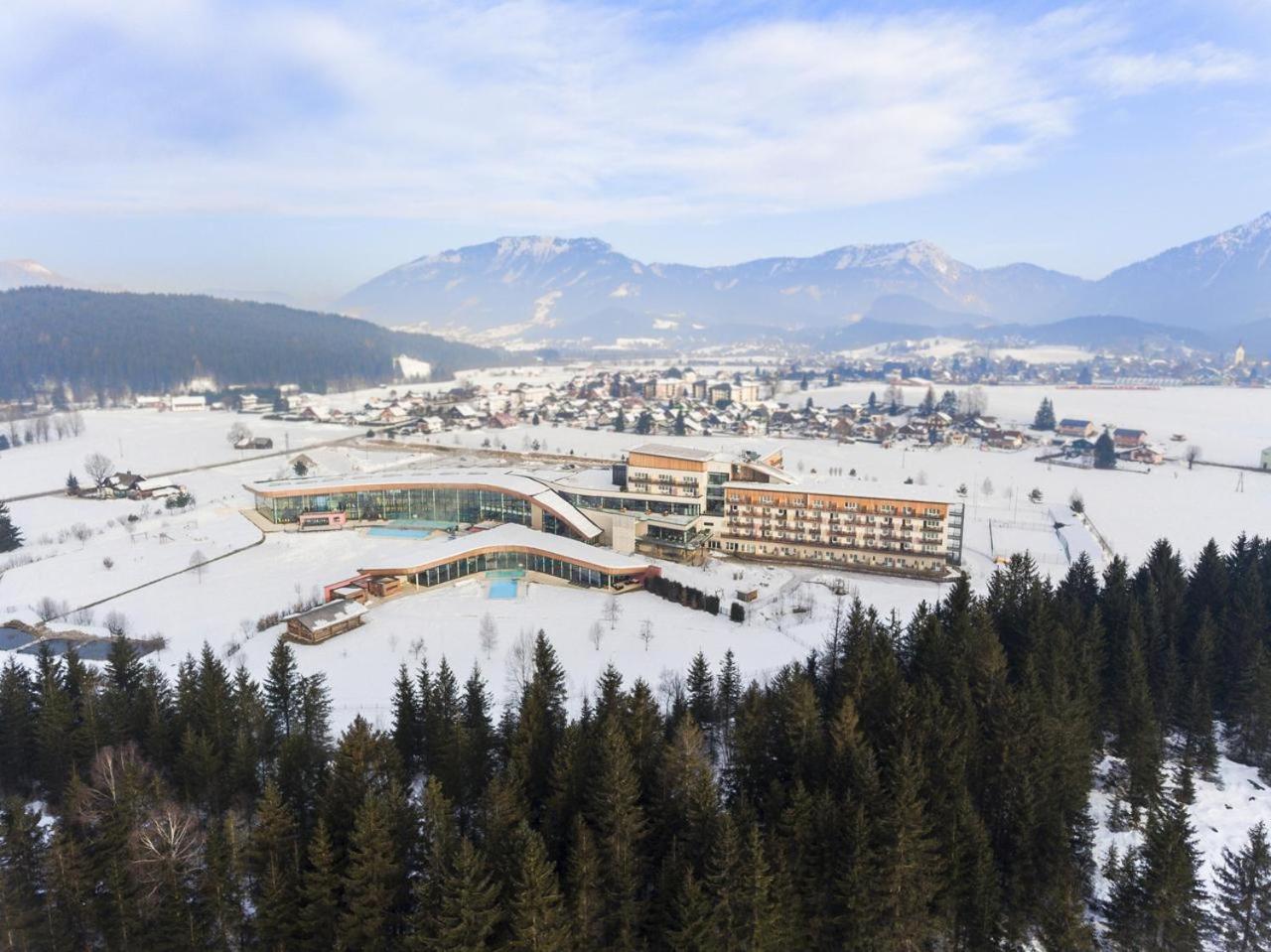 Aldiana Club Salzkammergut Und Grimmingtherme Бад-Міттерндорф Екстер'єр фото